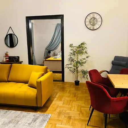 アパート Plne Vybaveny U Velkeho Namesti 3, Wi-fi, Vana Hradec Králové